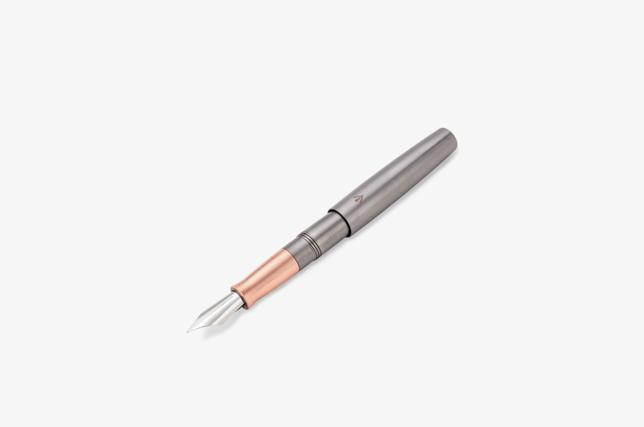 Gravitas Dinkey Tungsten Polished fountain pen - Image 2