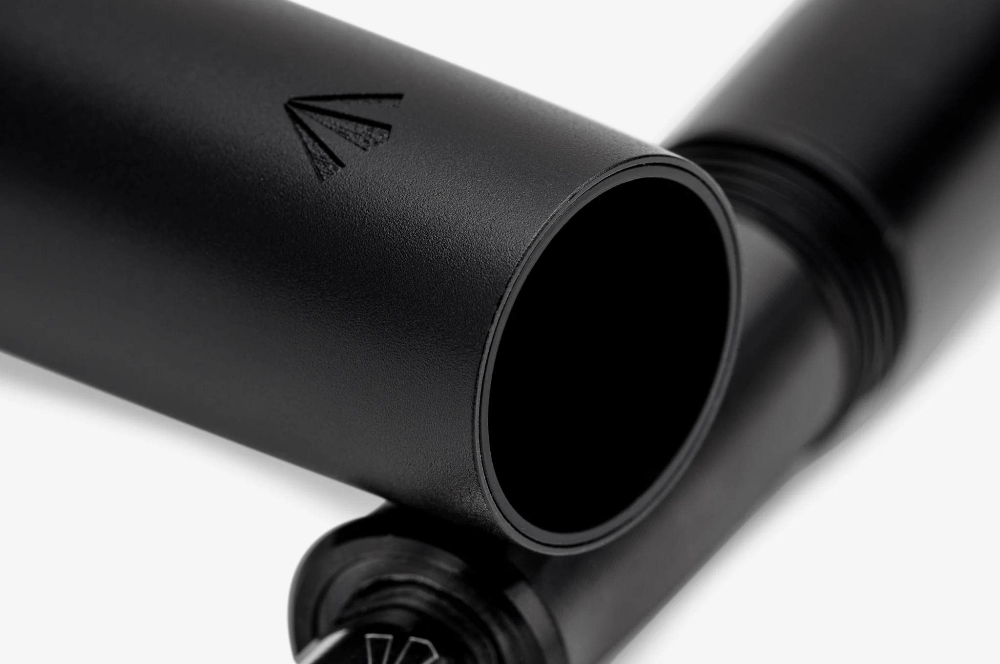 Gravitas Pocket Aluminum Black - Image 4