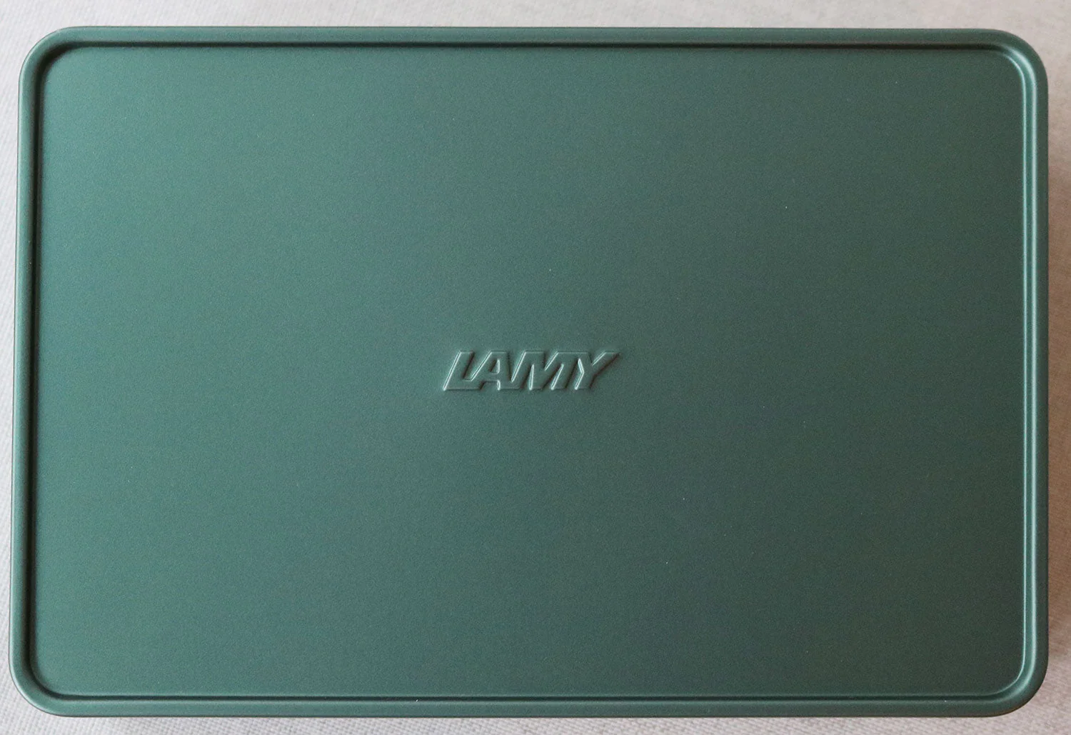 LAMY safari dark nightgreen fountain pen (Special Edition) - Image 2