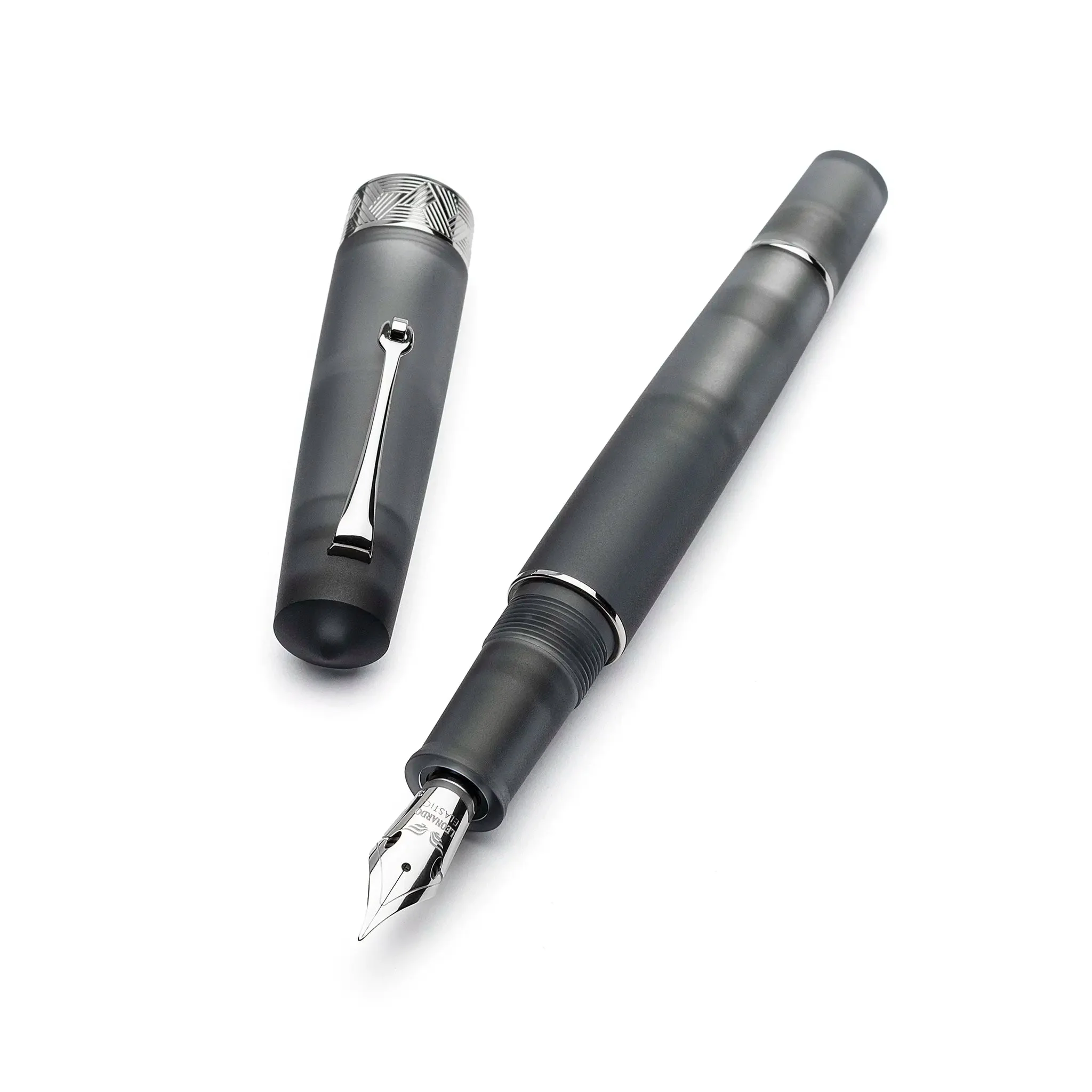 Leonardo Momento Zero Grande Pura Frosted Grey fountain pen - Image 8