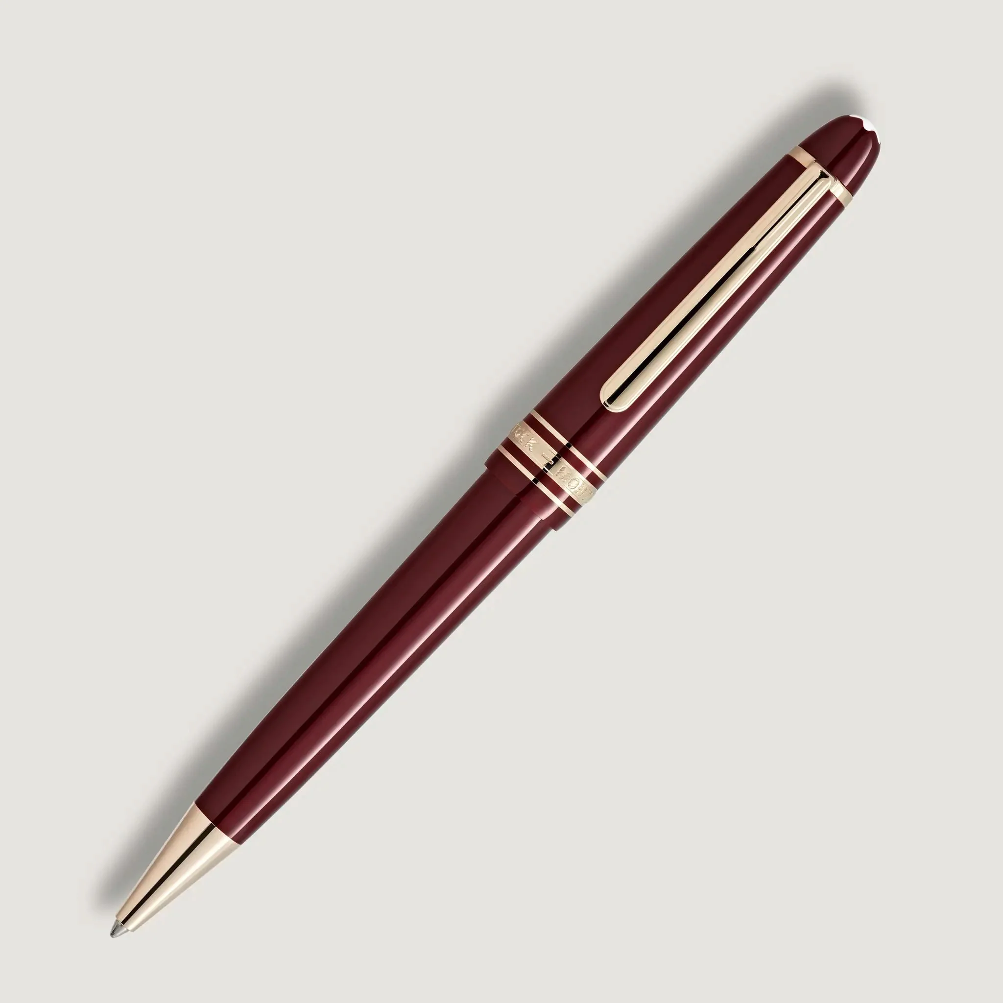 Montblanc Meisterstück Burgundy Red Midsize 161 ballpoint pen - Image 2