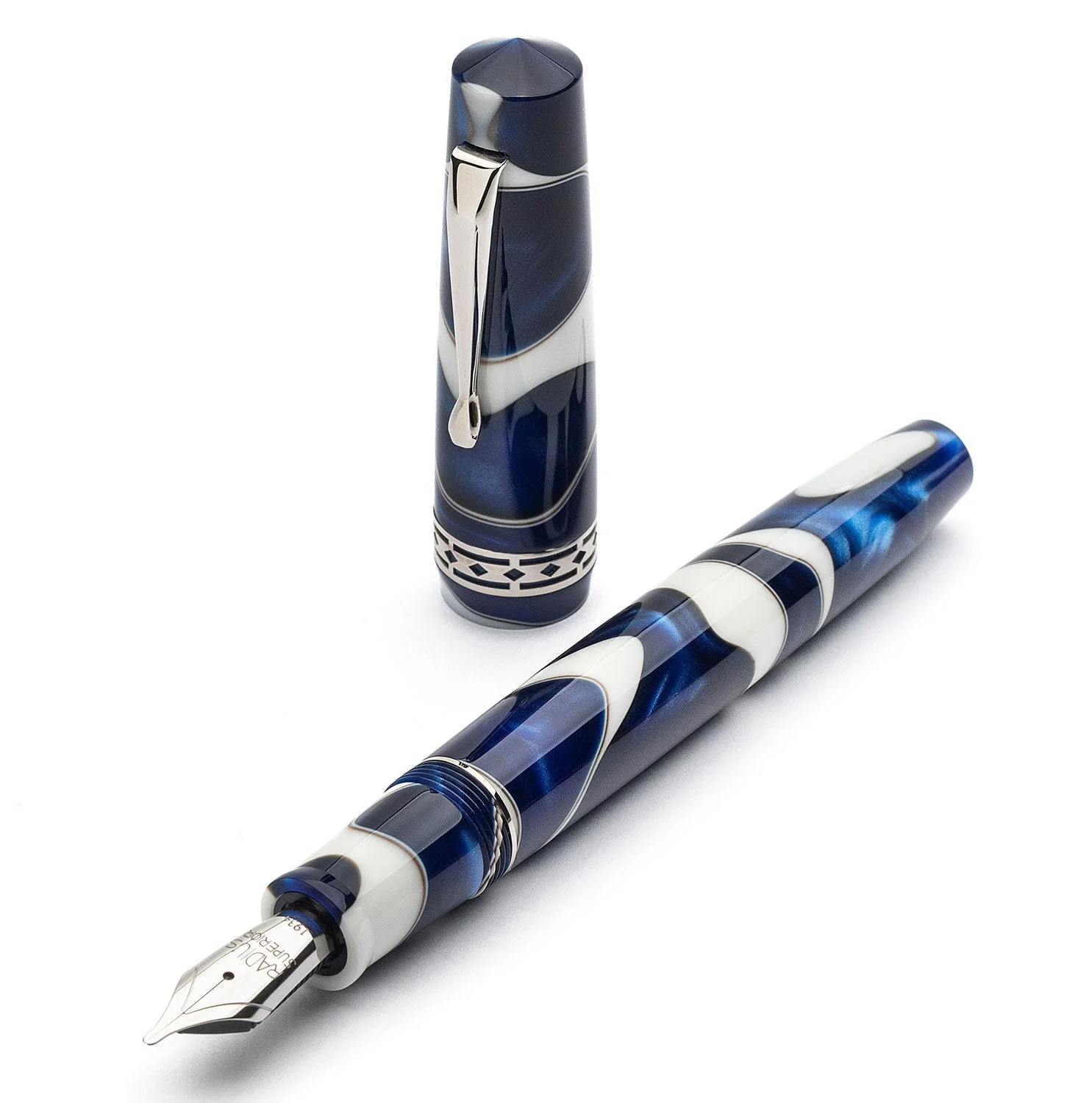 Radius Settimo Cielo Blu silver fountain pen - Image 2