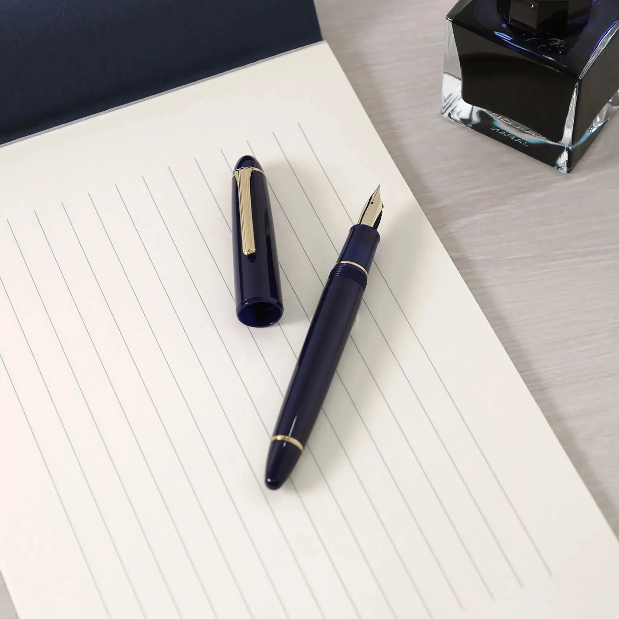 Sailor 1911 Casual L muted blue gold trim fountain pen - Image 4