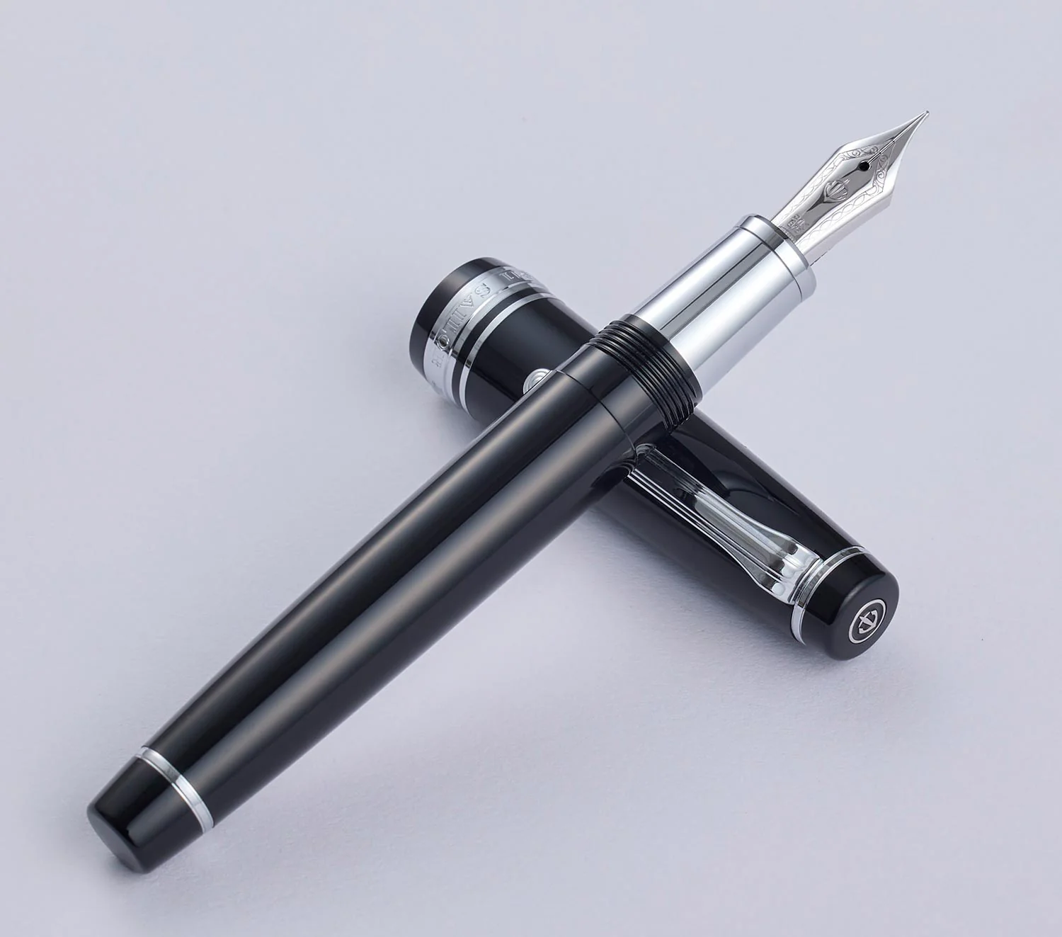 Sailor Pro Gear Ginza silver fountain pen - Image 3