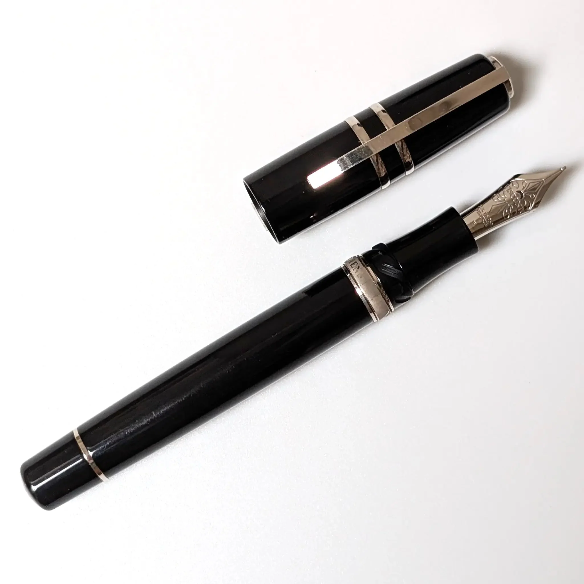 Visconti Homo Sapiens Elegance fountain pen - PL - Image 4